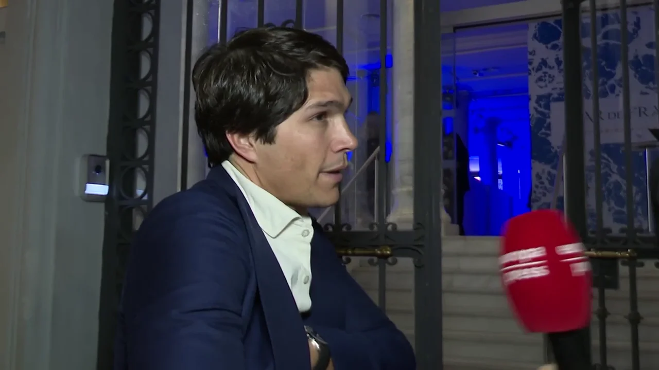 Pablo Castellano, al preguntarle por el supuesto embarazo de María Pombo: "Si hay algo que decir, ya lo dirá ella" Pablo Castellano, al preguntarle por el supuesto embarazo de María Pombo: "Si hay algo que decir, ya lo dirá ella"
