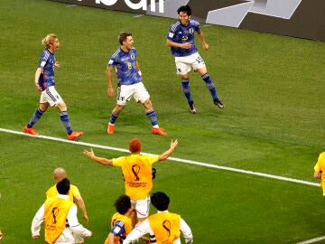 Japón celebra el gol del empate ante Alemania (1-2)