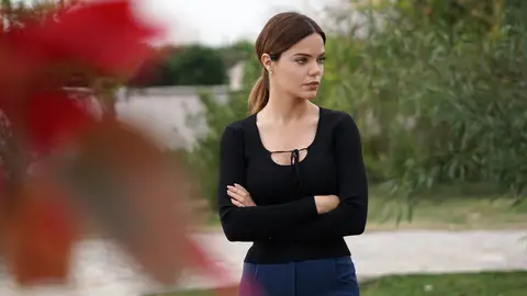 Züleyha en el capítulo '119' de 'Tierra Amarga'. Züleyha en el capítulo '119' de 'Tierra Amarga'.