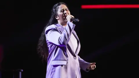 Salma Díaz impresiona con una versión única de ‘Aprendiz’ de Malú en ‘La Voz’ Salma Díaz impresiona con una versión única de ‘Aprendiz’ de Malú en ‘La Voz’