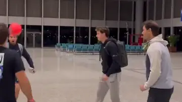 Nadal y Ruud hacen un rondo en el aeropuerto de Belo Horizonte Nadal y Ruud hacen un rondo en el aeropuerto de Belo Horizonte