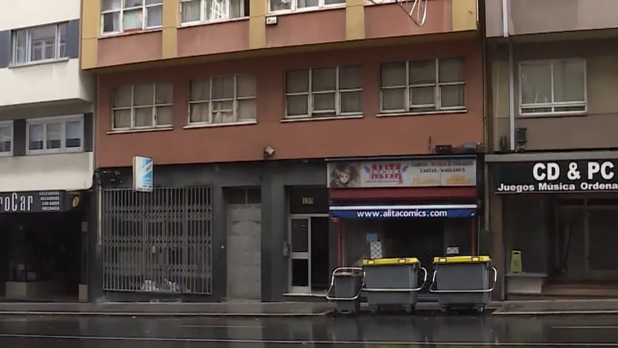 Un edificio de A Coruña totalmente okupado Un edificio de A Coruña totalmente okupado