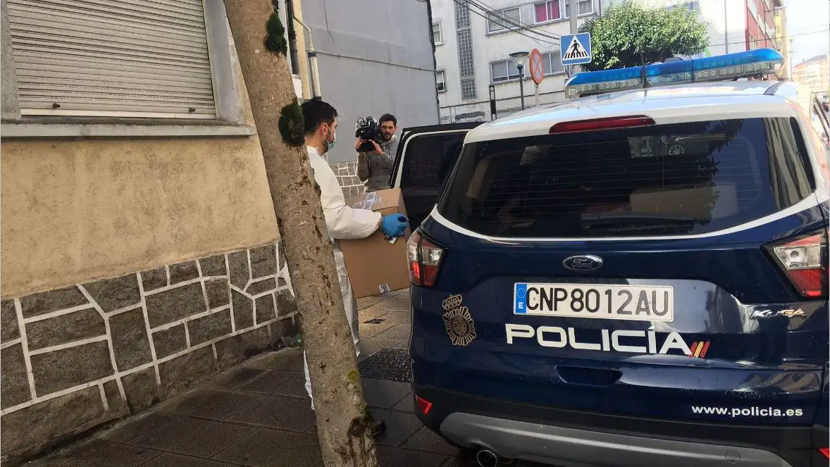 La policía en el lugar de los hechos La policía en el lugar de los hechos