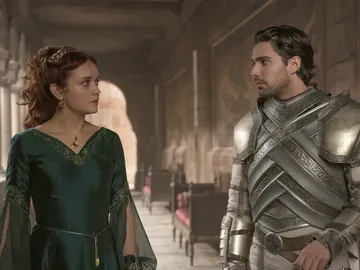 Olivia Cooke y Fabien Frankel como Alicent y Criston Cole en 'La Casa del Dragón' Olivia Cooke y Fabien Frankel como Alicent y Criston Cole en 'La Casa del Dragón'