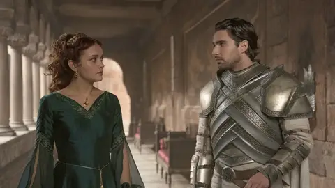 Olivia Cooke y Fabien Frankel como Alicent y Criston Cole en 'La Casa del Dragón' Olivia Cooke y Fabien Frankel como Alicent y Criston Cole en 'La Casa del Dragón'