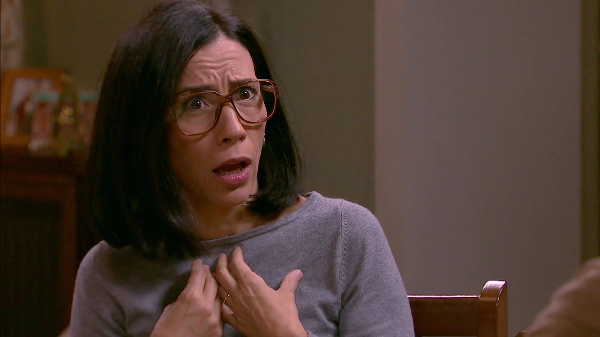 La reacción de Manolita al enterarse de que Nieves y Samuel son amantes: “Ahora encaja todo” La reacción de Manolita al enterarse de que Nieves y Samuel son amantes: “Ahora encaja todo”