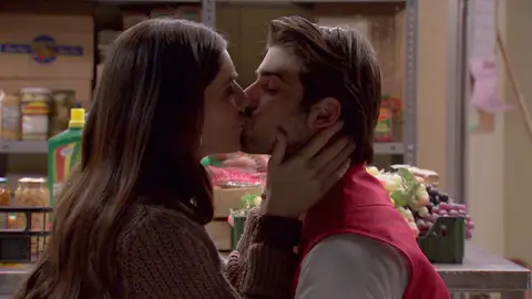 Andrea declara su amor a Ciriaco: “Quiero apostar por mi felicidad” Andrea declara su amor a Ciriaco: “Quiero apostar por mi felicidad”