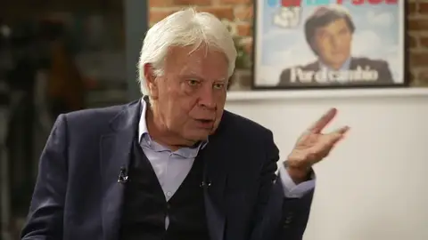 Felipe González en una entrevista en Espejo Público Antena 3 Noticias