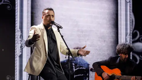 Juan Motos, desgarrador versionando por bulerías ‘Corazón loco’ de Diego El Cigala en ‘La Voz’ Juan Motos, desgarrador versionando por bulerías ‘Corazón loco’ de Diego El Cigala en ‘La Voz’