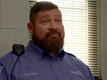 Brad William Henke como Desi Piscatella en 'Orange Is the New Black' Brad William Henke como Desi Piscatella en 'Orange Is the New Black'