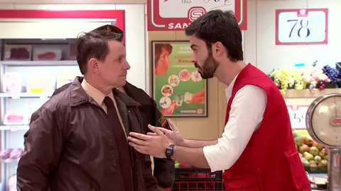 La policía detiene a Samuel por robo: “Esto es una trampa, yo no he sido” La policía detiene a Samuel por robo: “Esto es una trampa, yo no he sido”