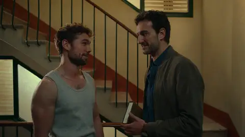 Carlos Cuevas y Miki Esparbé en 'Smiley' Carlos Cuevas y Miki Esparbé en 'Smiley'