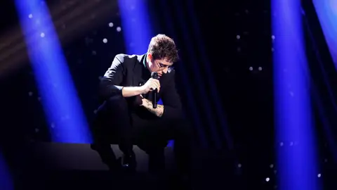 Javier Santacruz revoluciona con una versión muy personal de ‘The winner takes it all’ en ‘La Voz’ Javier Santacruz revoluciona con una versión muy personal de ‘The winner takes it all’ en ‘La Voz’
