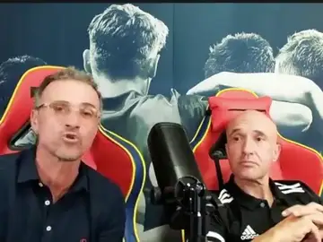 Luis Enrique, a un comentario en Twitch: "¿A Cataluña ni agua? No queremos tu dinero, gracias" Luis Enrique, a un comentario en Twitch: "¿A Cataluña ni agua? No queremos tu dinero, gracias"