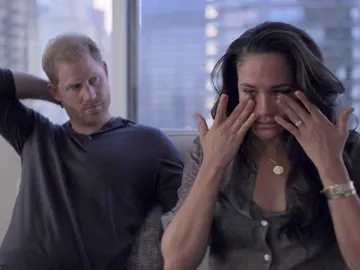 Meghan Markle y el príncipe Harry en su documental Meghan Markle y el príncipe Harry en su documental