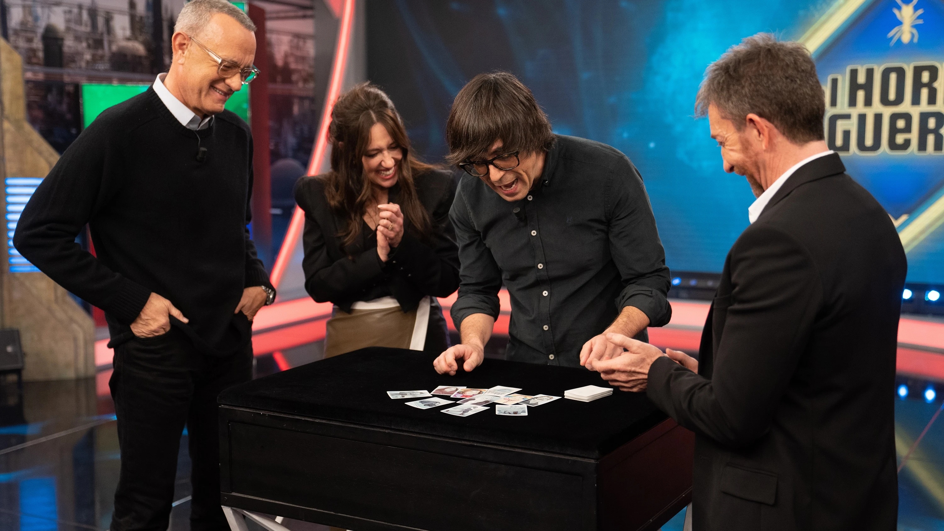 ¡Espectacular! Luis Piedrahita recrea la historia de ‘El peor vecino del mundo’ con un impactante truco de magia ¡Espectacular! Luis Piedrahita recrea la historia de ‘El peor vecino del mundo’ con un impactante truco de magia
