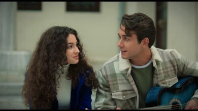 En el próximo capítulo de 'Hermanos': La proposición de Doruk a Asiye para poder ir al baile...¡cantar juntos!