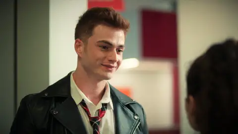 El bonito gesto de Berk que enamora todavía más a Aybike: “Eres mi héroe” El bonito gesto de Berk que enamora todavía más a Aybike: “Eres mi héroe”