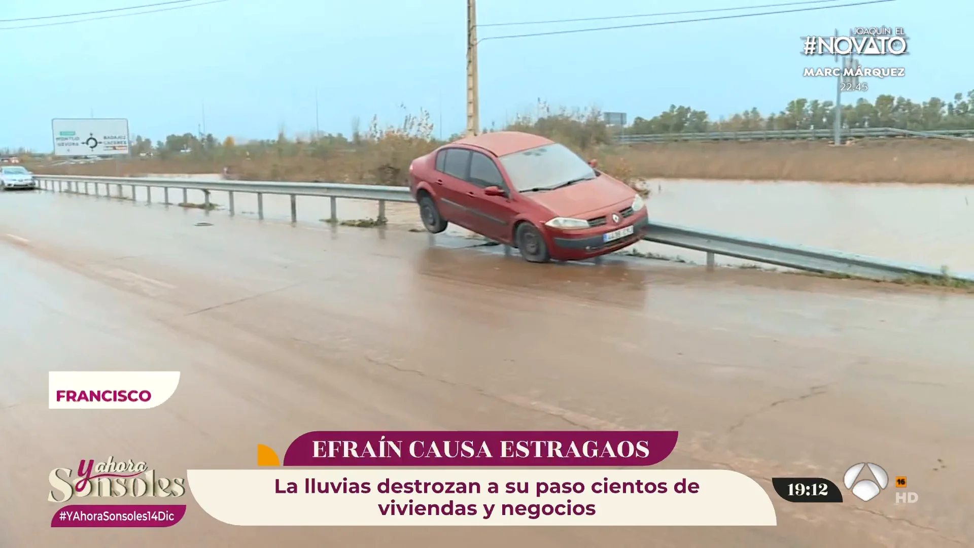 Extremadura sufre la peor parte de la borrasca Efraín: calles destrozadas y vecinos rescatados Extremadura sufre la peor parte de la borrasca Efraín: calles destrozadas y vecinos rescatados