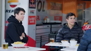 Álex Márquez destapa los fallos de su hermano Marc: “Compite hasta en el supermercado”