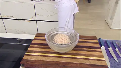 Retira las alubias y escúrrelas bien Retira las alubias y escúrrelas bien