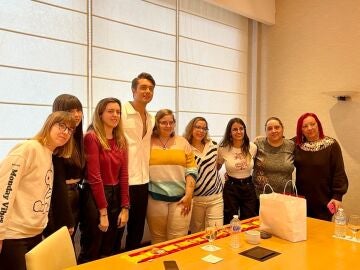 Los fans de 'Hermanos' con Onur Seyit Yeran 