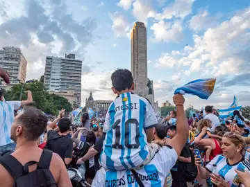 Los argentinos celebran el pase a la final en Rosario Los argentinos celebran el pase a la final en Rosario