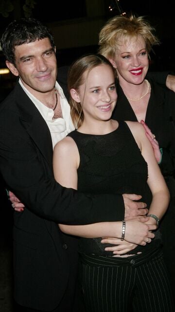 Antonio Banderas, Dakota Johnson y Melanie Griffith