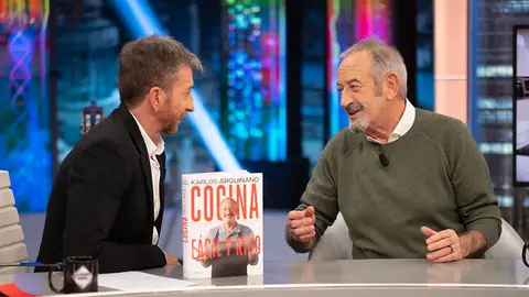 ¿Cuánto dinero ganó con las ventas de su primer libro? Karlos Arguiñano lo desvela en ‘El Hormiguero’ ¿Cuánto dinero ganó con las ventas de su primer libro? Karlos Arguiñano lo desvela en ‘El Hormiguero’