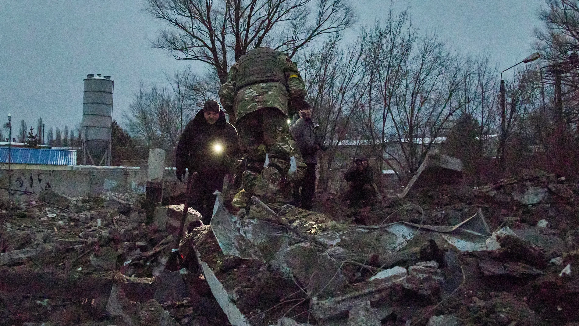 Guerra Ucrania Rusia hoy, última hora: Rusia destruye los edificios del Donbás para que los ciudadanos no encuentren refugio