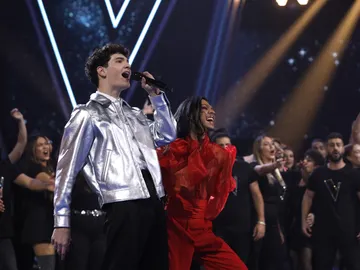 Los 52 talents de ‘La Voz’ sorprenden cantando juntos ‘La música no se toca’ en la Gran Final Los 52 talents de ‘La Voz’ sorprenden cantando juntos ‘La música no se toca’ en la Gran Final