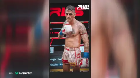 Mikel Fernández da una clase magistral de Muay Thai en Tailandia Mikel Fernández da una clase magistral de Muay Thai en Tailandia