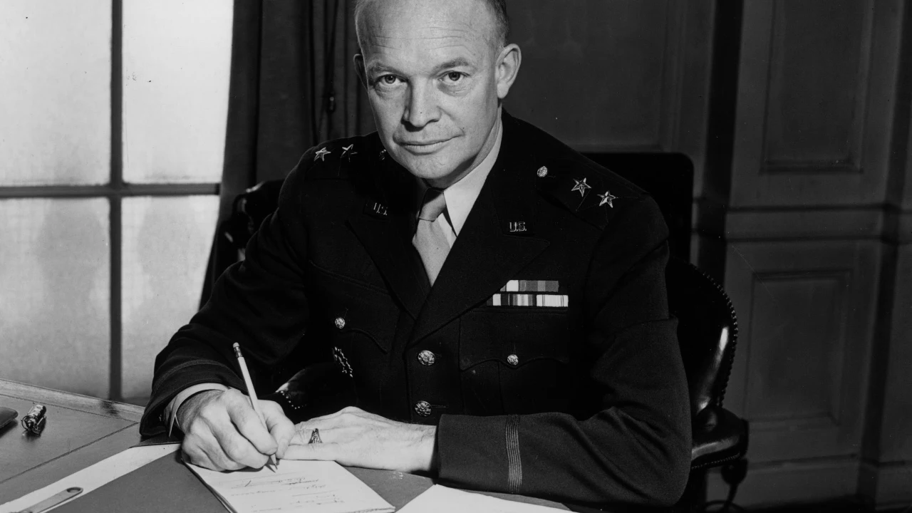 Efemérides del 21 de diciembre de 2022: Dwigth Eisenhower Efemérides del 21 de diciembre de 2022: Dwigth Eisenhower