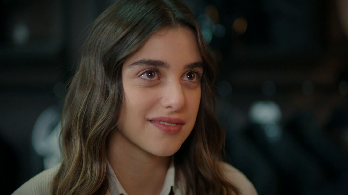 La inesperada promesa de Kadir a Melisa: “Si todo me va bien, en unos años le pediré a tu padre casarme contigo” 