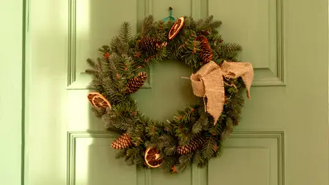Decoraciones navideñas con limón para la puerta de casa Decoraciones navideñas con limón para la puerta de casa