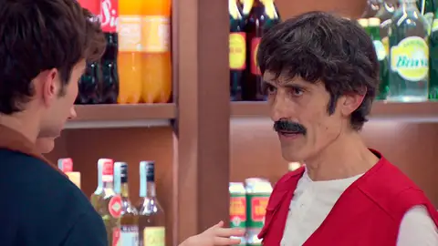 Jeros incomoda a Andrea, Alberto se enfrenta a él y..¡casi llegan a las manos! Jeros incomoda a Andrea, Alberto se enfrenta a él y..¡casi llegan a las manos!