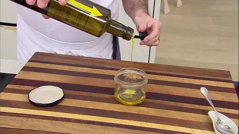 Tapa el bote y bate los ingredientes Tapa el bote y bate los ingredientes