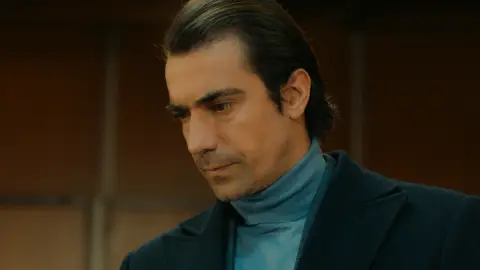 Mehmet en el capítulo '124' de 'Tierra Amarga'. Mehmet en el capítulo '124' de 'Tierra Amarga'.