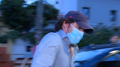 El portazo de Hugo Arévalo que demuestra que no quiere hablar de su novia, Tamara Falcó, e Íñigo Onieva 