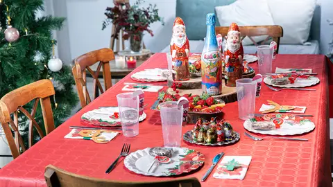 Mesa infantil de Navidad Mesa infantil de Navidad