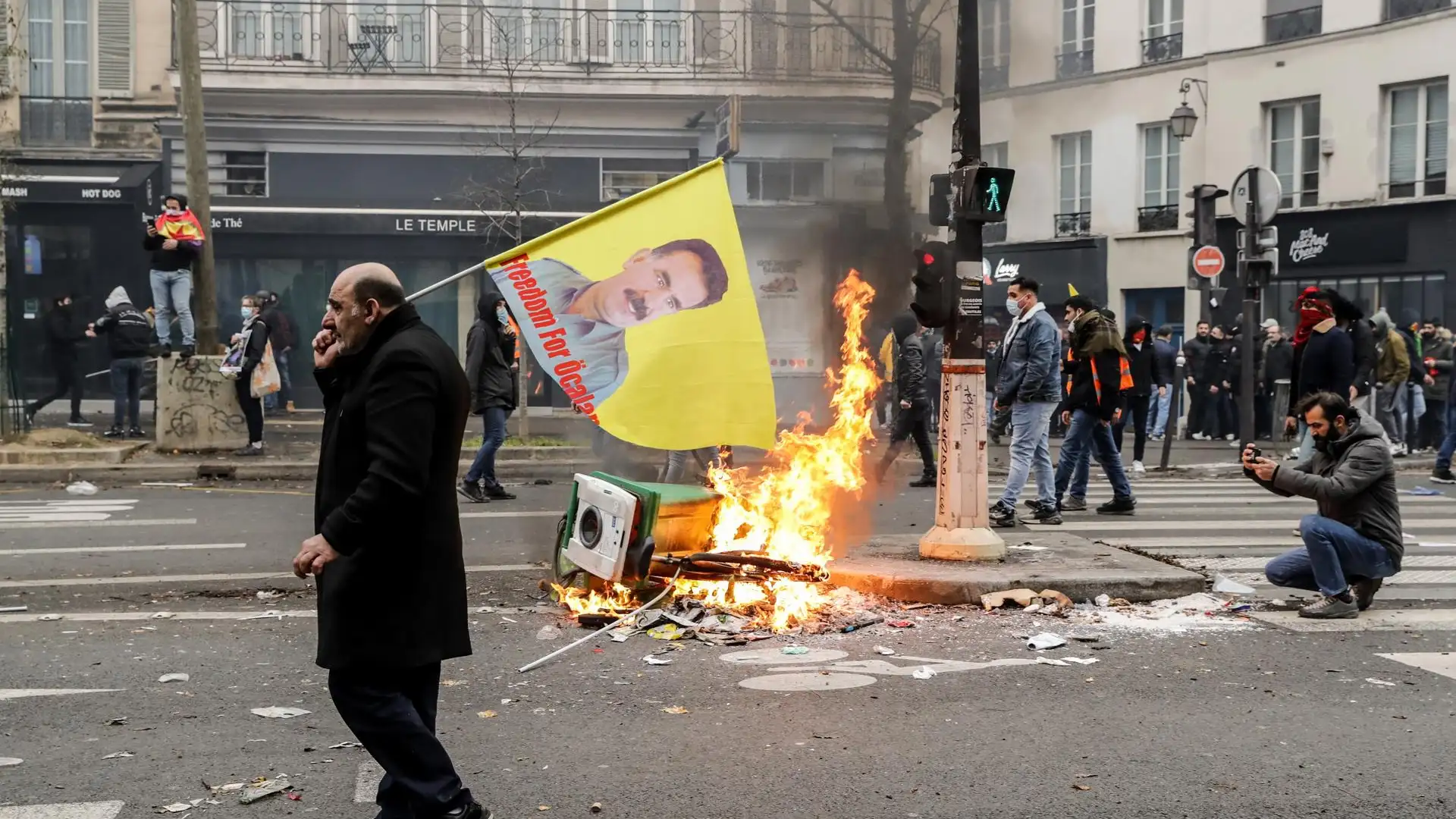 Imagen de las protestas en Par&iacute;s