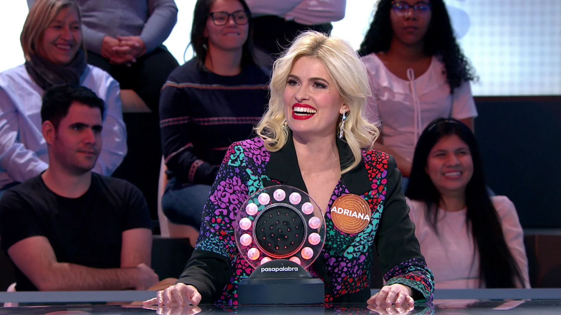 Adriana Abenia, en modo coach de ‘La Voz’, se desespera con Alberto Chicote: “No me lo puedo creer” Adriana Abenia, en modo coach de ‘La Voz’, se desespera con Alberto Chicote: “No me lo puedo creer”