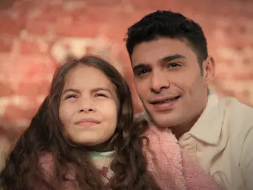 El bonito sueño de Emel con el que se reencuentra con Kadir: “Siempre estaré a vuestro lado” El bonito sueño de Emel con el que se reencuentra con Kadir: “Siempre estaré a vuestro lado”