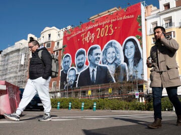 Vista del cartel en el número 24 de la madrileña calle Ferraz