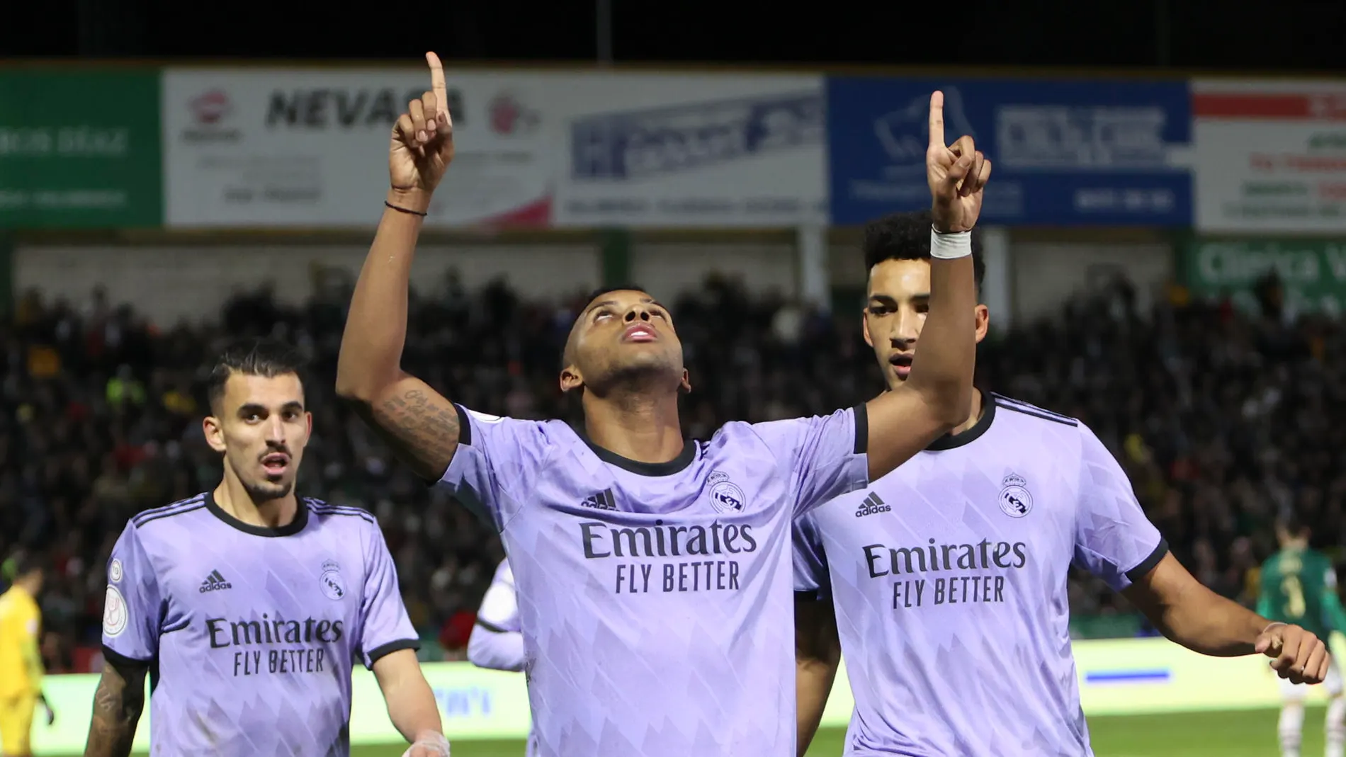 Rodrygo celebra el gol de la victoria ante el Cacereño en Copa del Rey