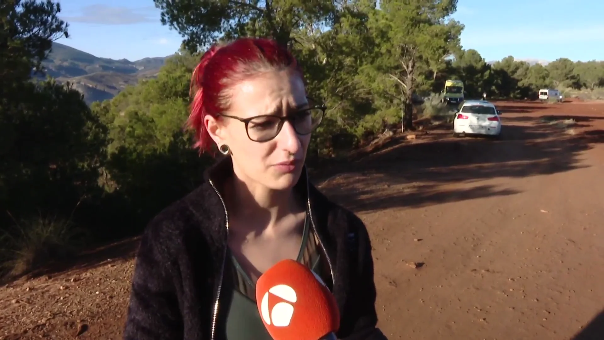 Una participante de la rave ilegal en La Peza, Granada Una participante de la rave ilegal en La Peza, Granada