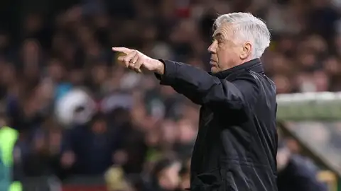 Ancelotti, en el estadio Príncipe Felipe del Cacereño Ancelotti, en el estadio Príncipe Felipe del Cacereño