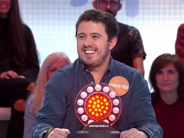 Roberto Leal se rinde ante Orestes: “Qué pellizco tiene cuando se pone flamenco” Roberto Leal se rinde ante Orestes: “Qué pellizco tiene cuando se pone flamenco”