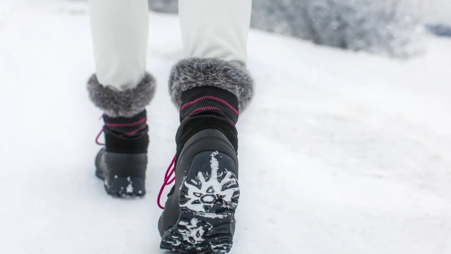 Es malo llevar botas de nieve (descansos) a diario?