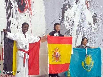 Llegó a Tenerife desde Paraguay y ahora es campeona del mundo en Taekwondo: "Me ha brindado muchas oportunidades"